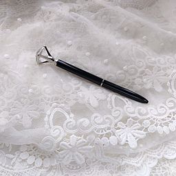 Ручка з "діамантом" - колір Чорний з сріблом