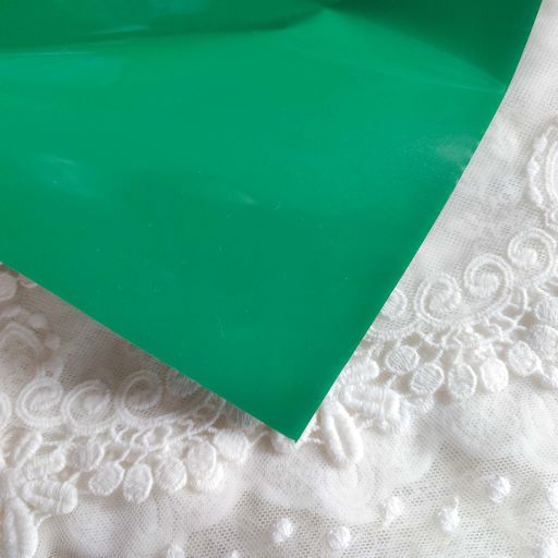 G20 - Термотрансферна плівка “Матова” - Темна зелена